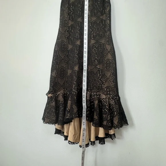 Dress the Population Black & Beige V-Neck Midi Dress - Size Small - Picture 12 of 17